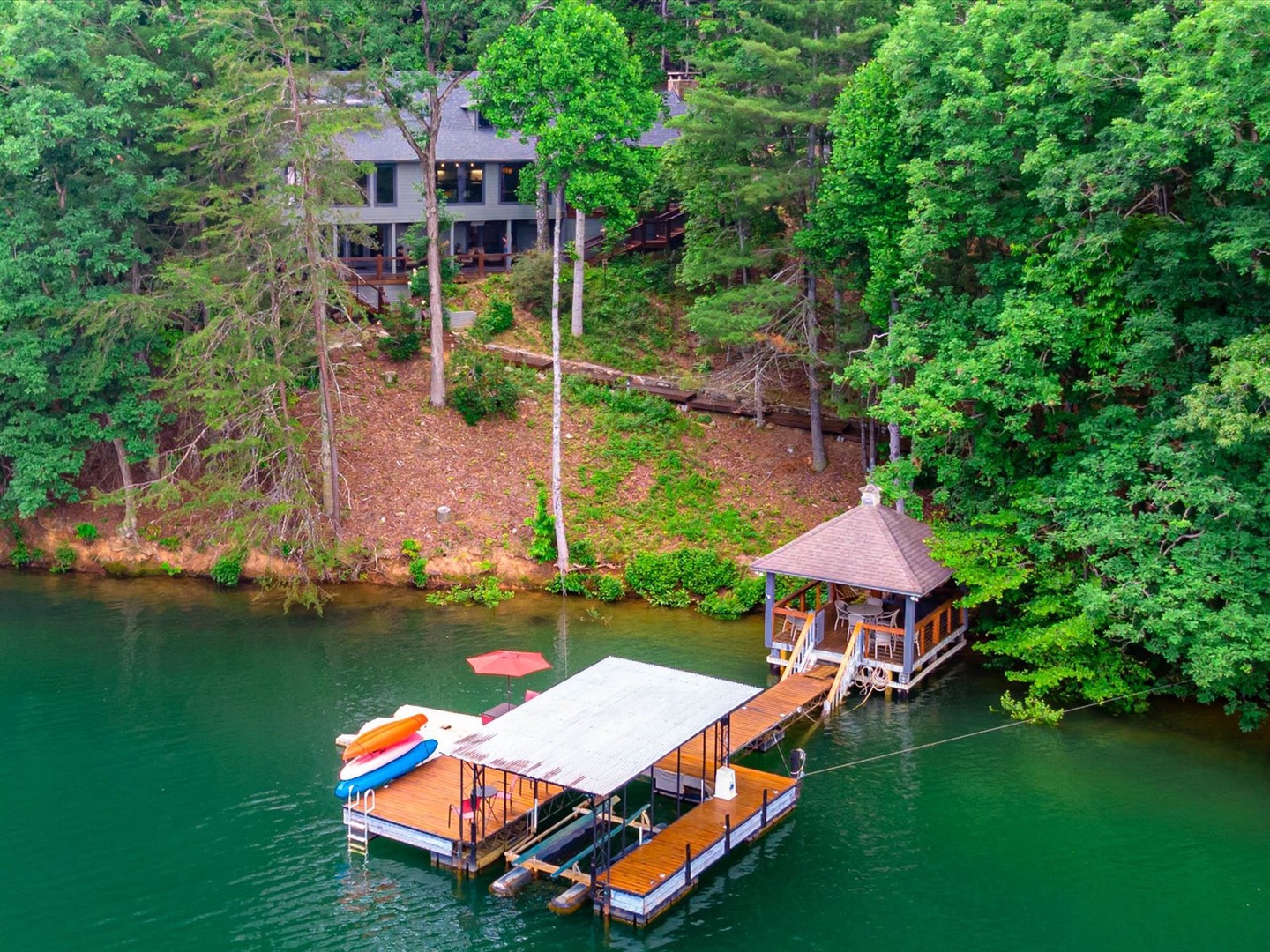 Boat Dock Of Vacation Rental Gleesome Inn
