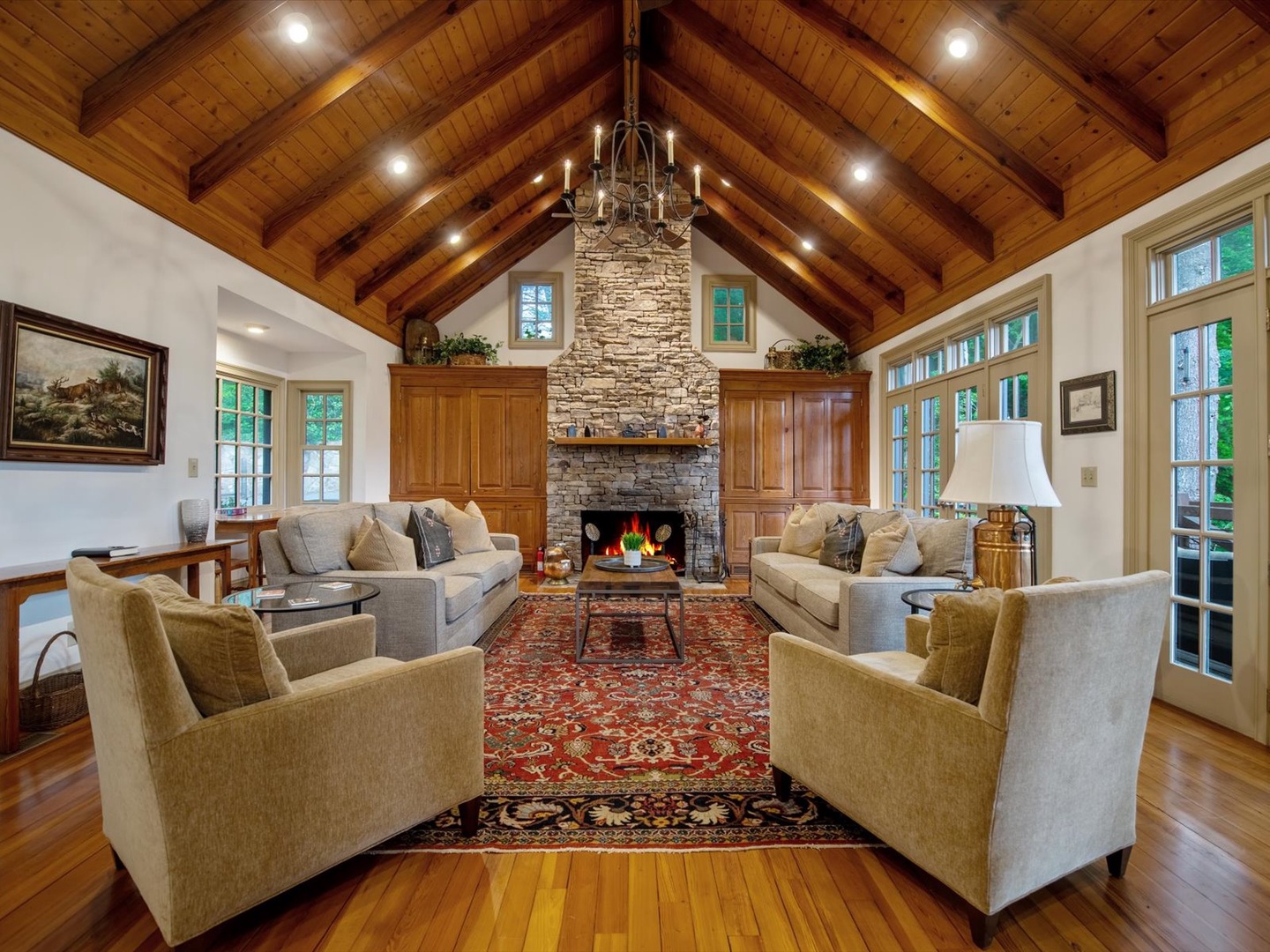 Living Room Of Vacation Rental Gleesome Inn