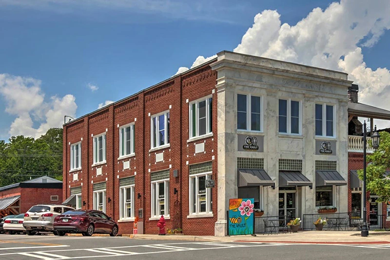 cabin-rentals-downtown-blue-ridge